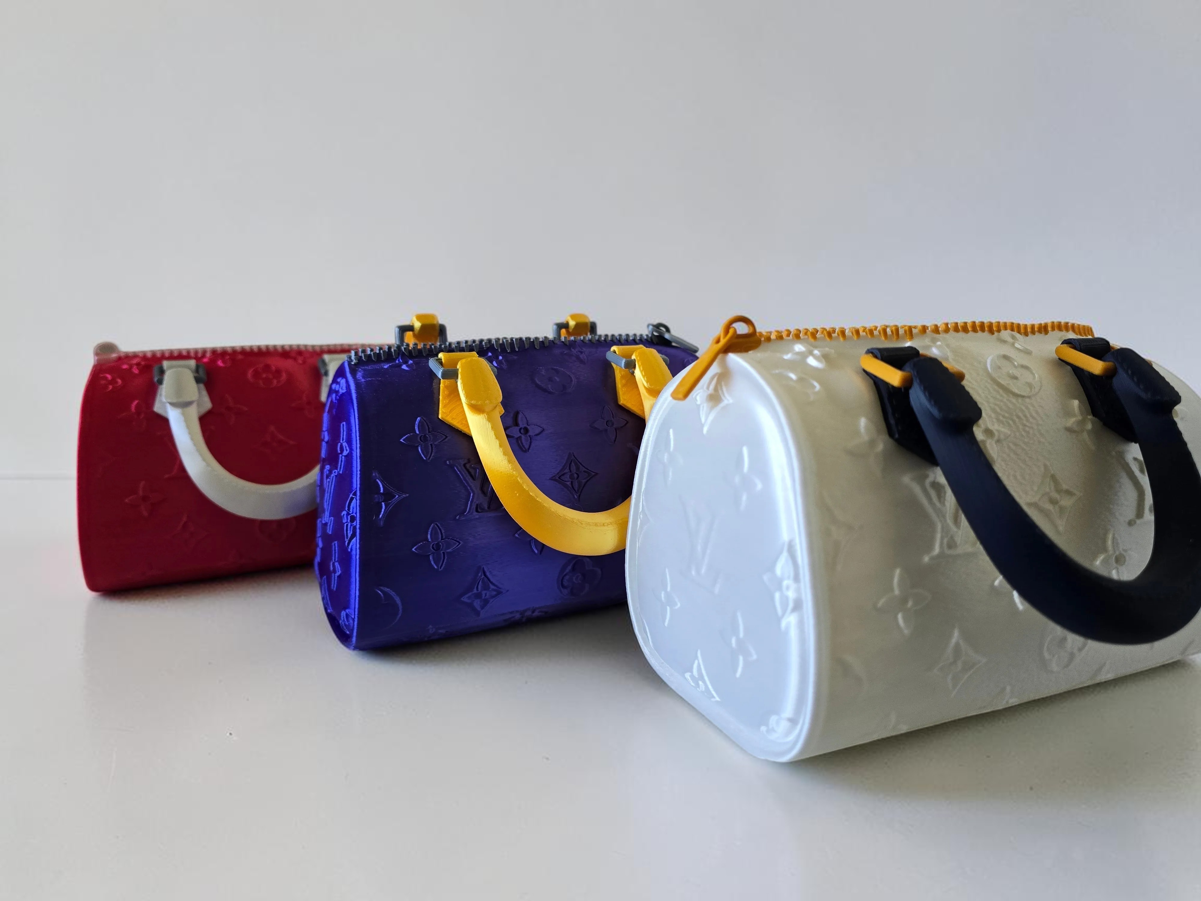 Monogram Handtas